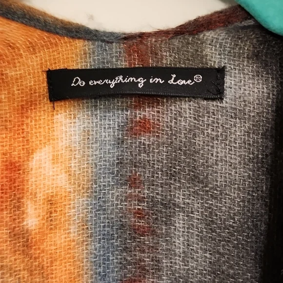 So soft gorgeous kimono - Picture 3 of 5